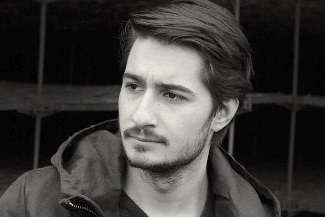 Premiere: French newcomer Deapmash enlists Benjamin Damage for 'Solar 909'