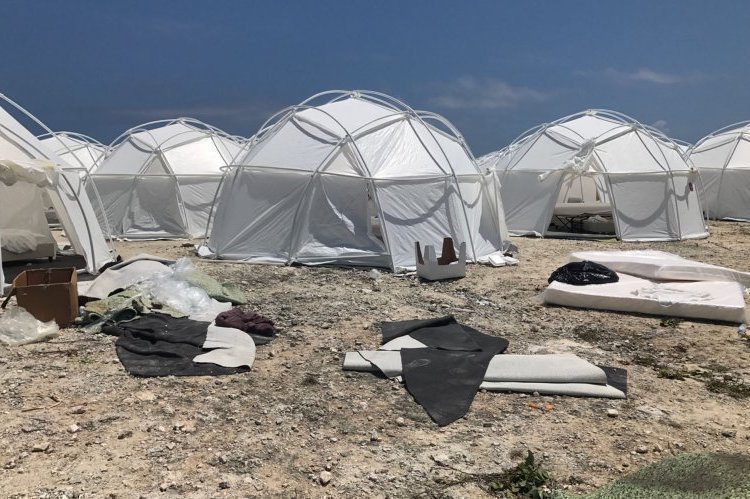 Fyre Festival aims to sue patrons who compared the grounds to a “refugee camp”