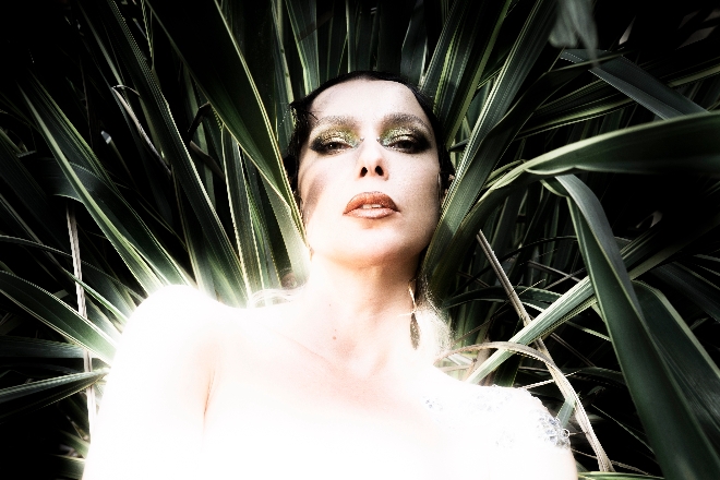 Anastasia Kristensen launches new label "absorb emit"