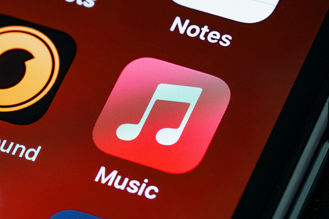 Apple Music to inform listeners if music on platform is AI-generated
