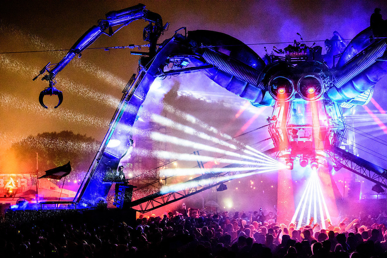 Arcadia reveals 10th anniversary show in London