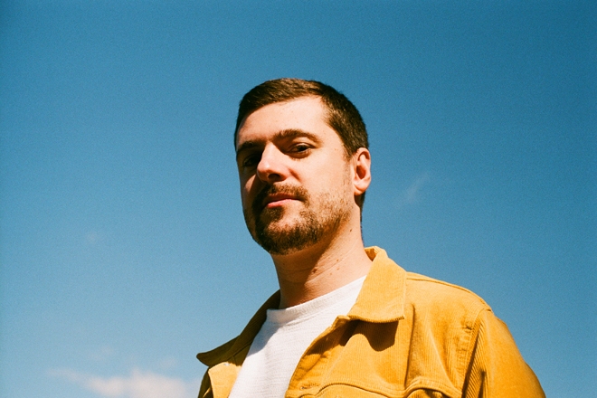 Asquith's new rave-fuelled 'Let Me' EP is out next month