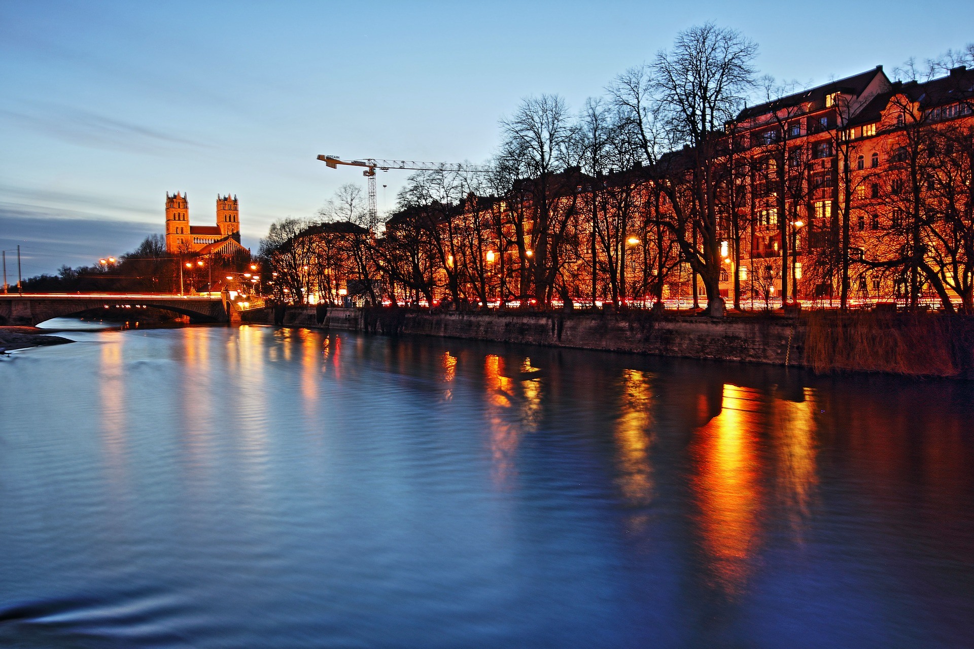 Bavaria shuts clubs for three weeks as COVID cases rise