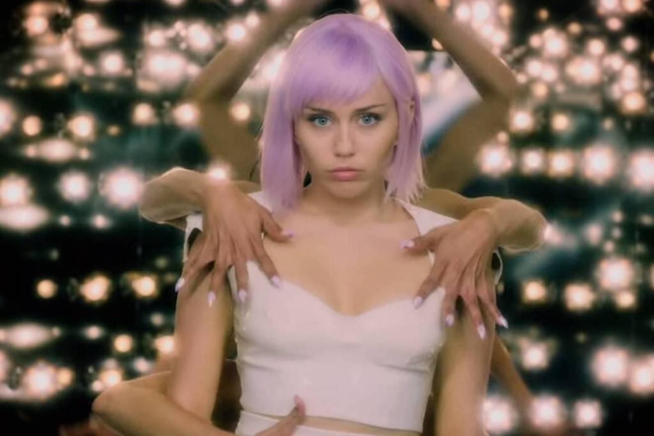 Watch the new Black Mirror trailer for season 5