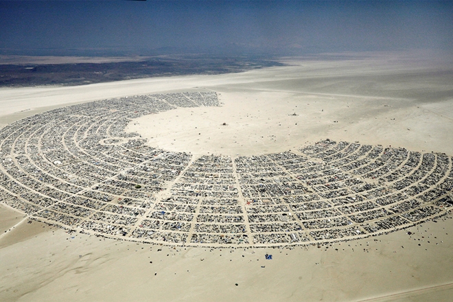 The US government wants to build a wall around Burning Man