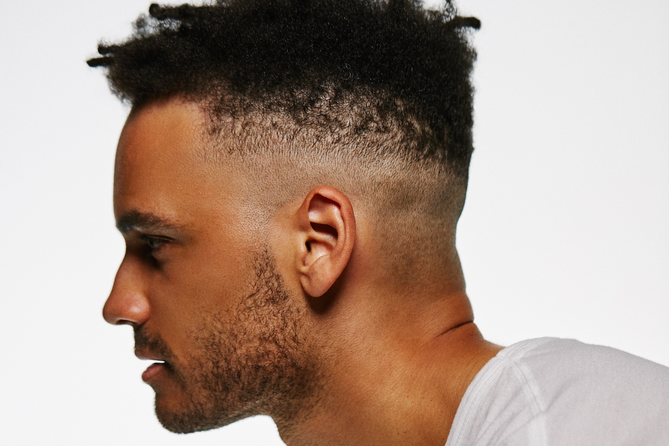 Cassian marks the debut release for RÜFÜS DU SOL's new label Rose Avenue