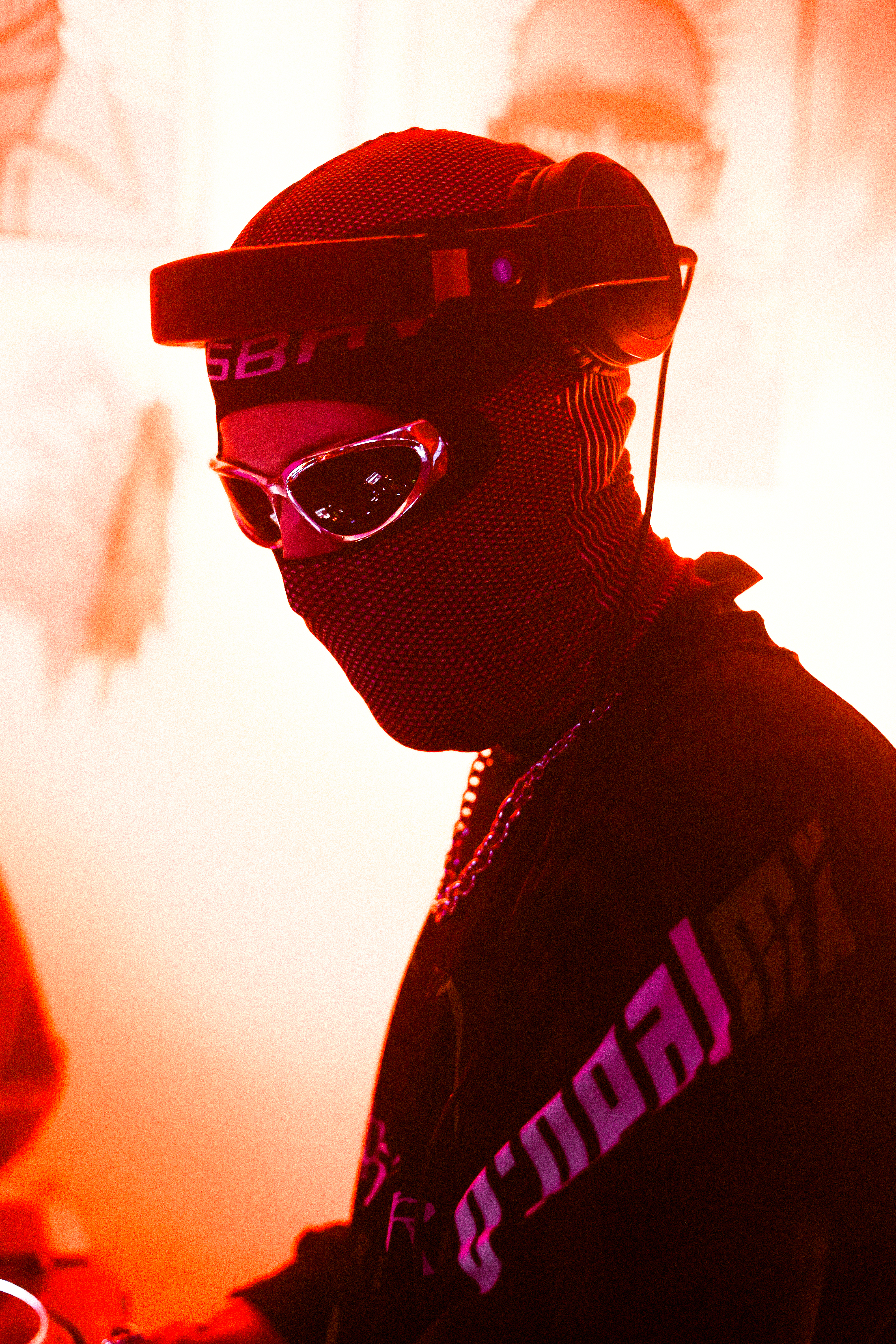 DJ POLKOMTEL REMIKSUJE BANGERA RENI JUSIS