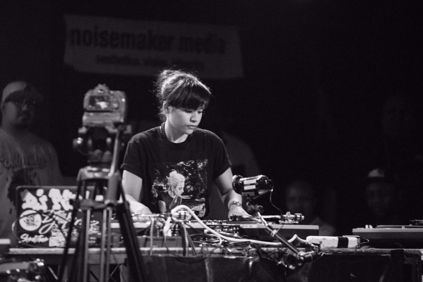 ​DJ Perly becomes the first woman to win the DMC annual DJ battle