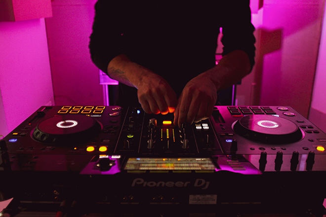 Electronic artists were still paid less for gigs in 2023 despite industry growth, IMS Report finds