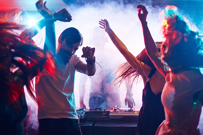 Brain wave synchronization is greatest in the presence of live music