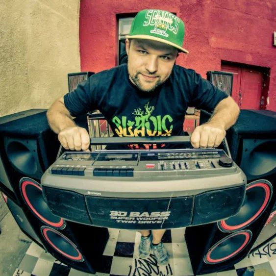 DJ EPROM -SKRECZUJĄCY TERMINATOR Z NOWYM ALBUMEM