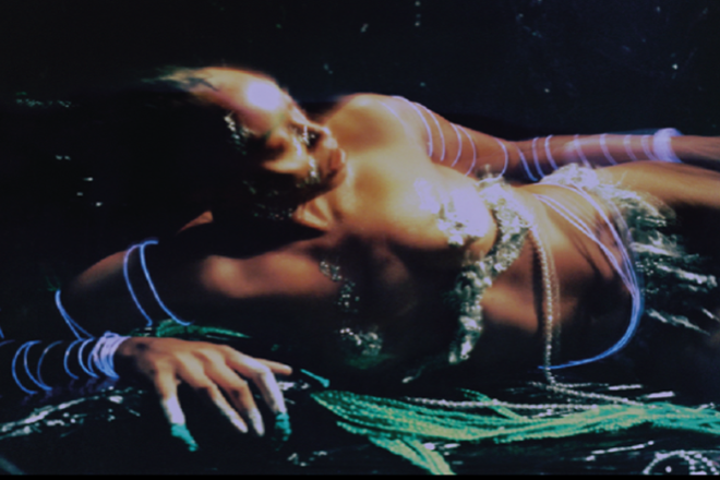 GLOR1A shares spellbinding 'Juice' video