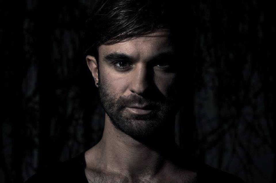 Premiere: Giuliano Lomonte lands on Dana Ruh's Brouqade with ‘Reflections’