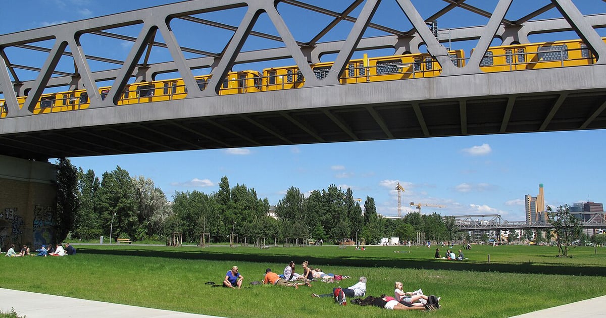 Berlin Legalizes Spontaneous Open-Airs at Gleisdreieck Park