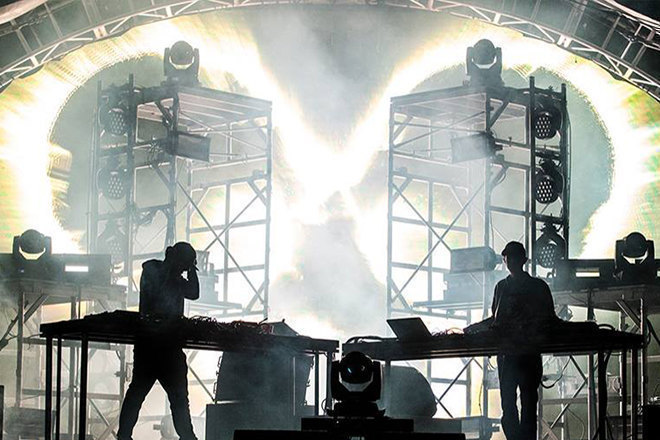 Deadmau5 and Eric Prydz are set to headline b2b at Tomorrowland