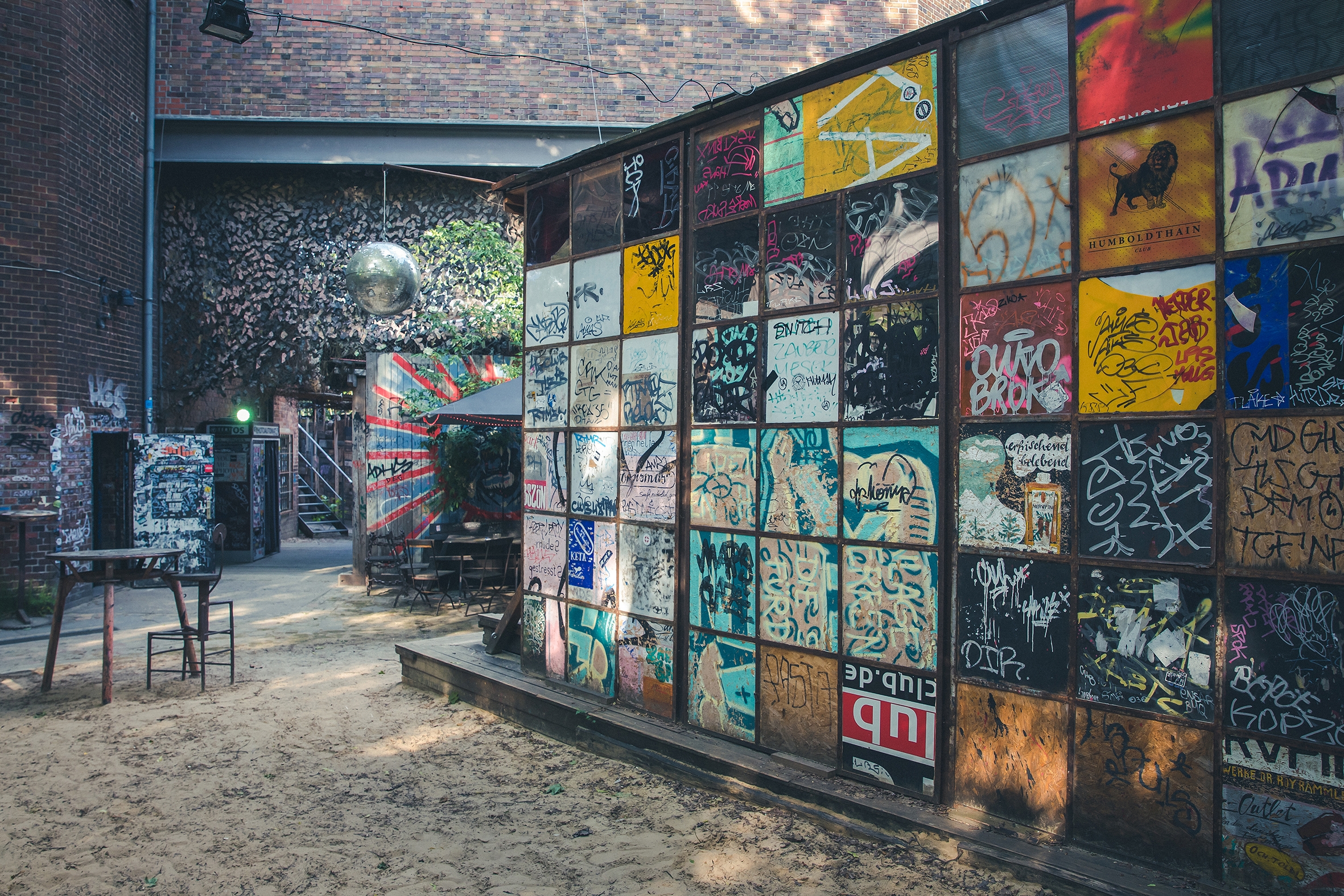 Berlin announces plans for easing clubbing restrictions