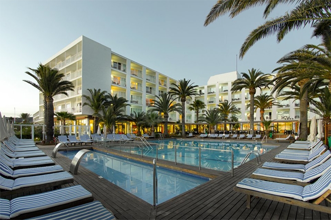 Sharp decline in Ibiza tourism this summer forces hotels to slash prices