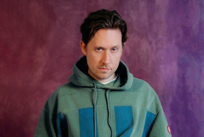 Joy Orbison debuts 'flight fm' remix in Chelsea FC kit launch video