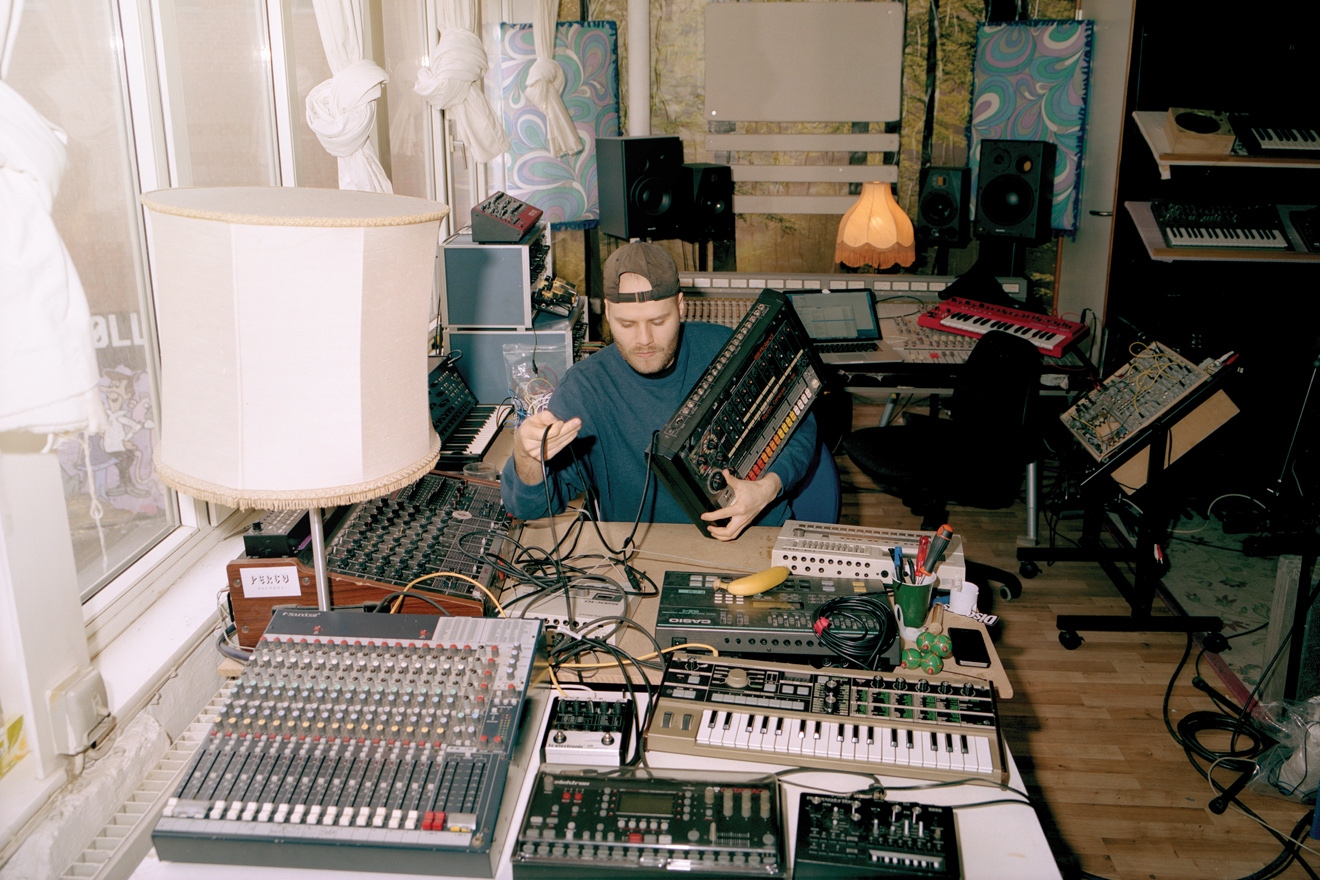 Kasper Marott announces new album with single ‘Neverending Story’ out now