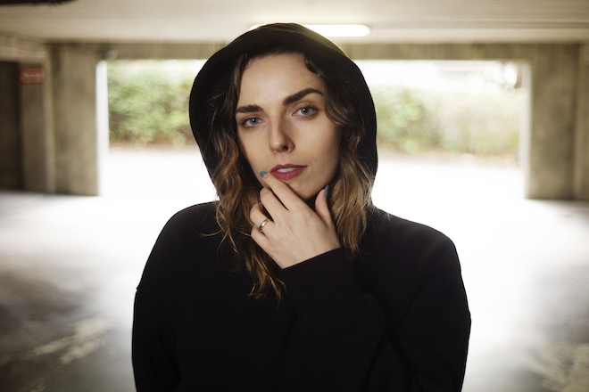 Klein Zage urges customers to 'Tip Me Baby One More Time' with her new EP