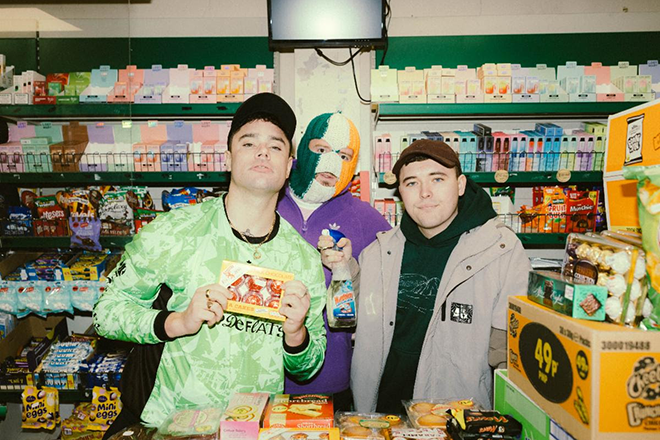 Kneecap announce debut album ‘Fine Art’