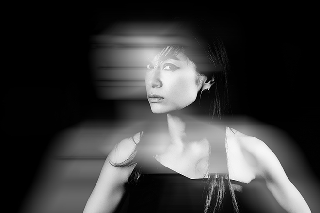 Watch techno artist Kyoka make music from her own brainwaves