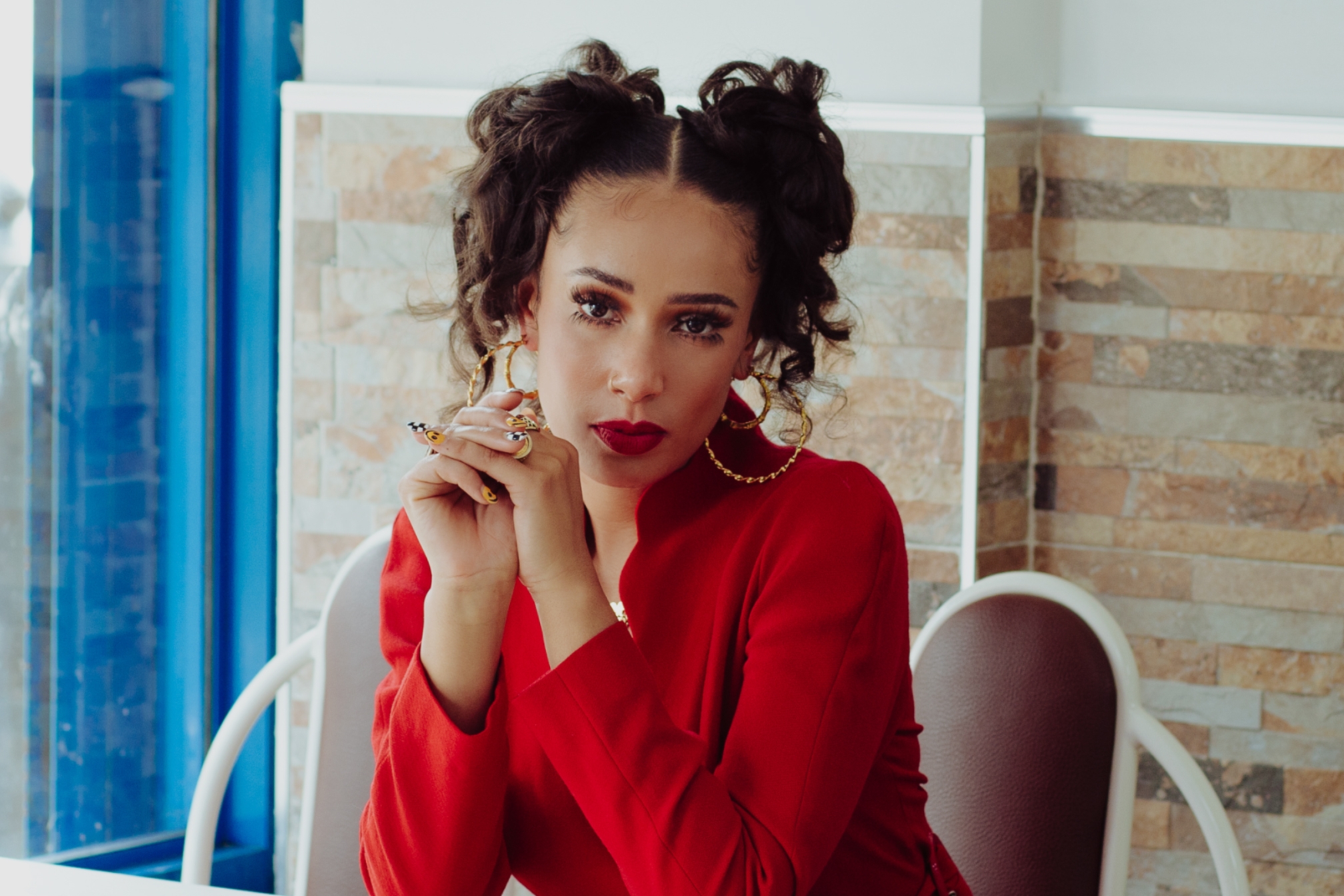 You can now listen to Eliza Rose in the Lab LDN on Apple Music