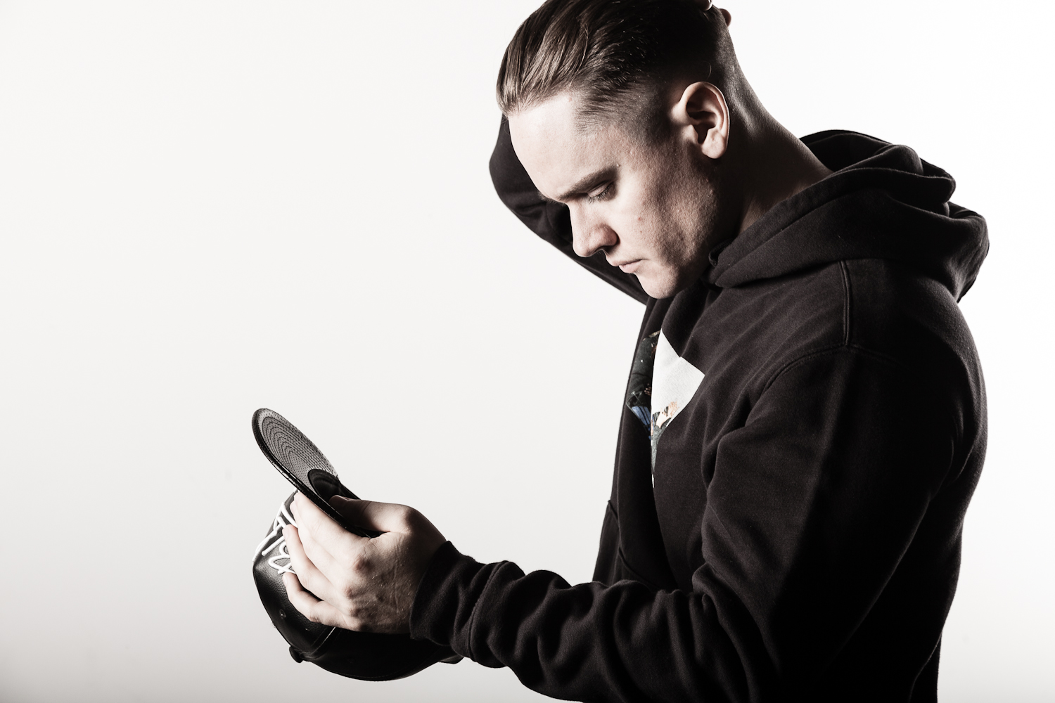 Logan Sama dropped from 1Xtra due to "ignorant and offensive comments"