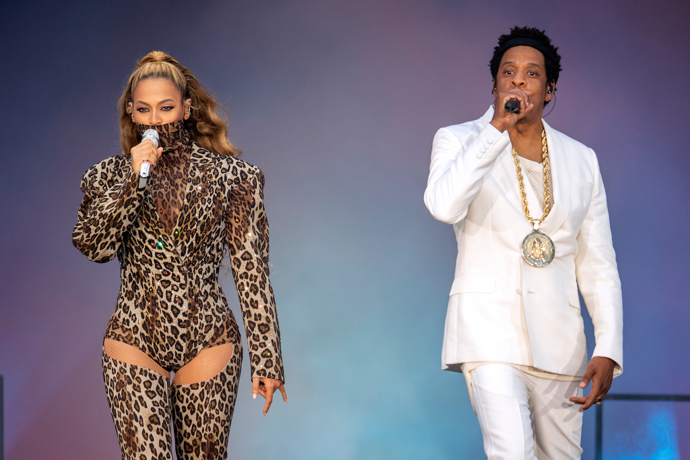 その他 Hip Hop's Power Couple: Jay-Z & Beyonce [DVD] Beyoncé and Jay-Z delivered the dynamite as hip hop's ultimate