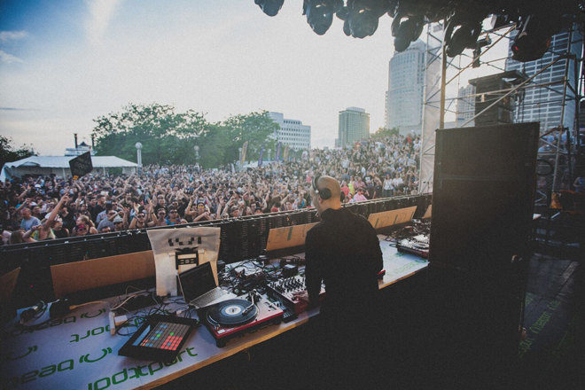 Download an exclusive mix from Paco Osuna