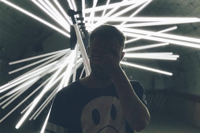 Premiere: Pixelord presents his cryptic and vicious 'Hexflo'