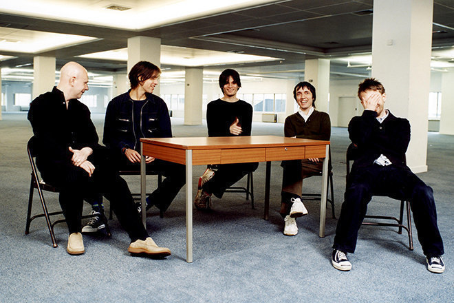 Radiohead disappears from the Internet