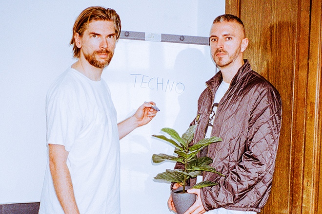 Reznik and Mikesh announce new collaborative EP 'One More’