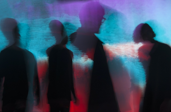Scalping sign to Houndstooth and get into 'Deadlock' on new single