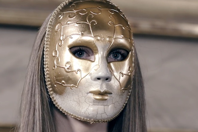 Video Premiere: Oxia's classic 'Domino' finally releases an official music video