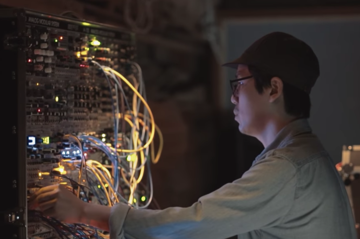 Watch a documentary on the burgeoning dance music scene in Seoul, South Korea