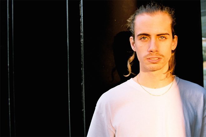 Premiere: Tibi Dabo unleashes a spiraling 'Perpetua Mobilia' on Last Night On Earth