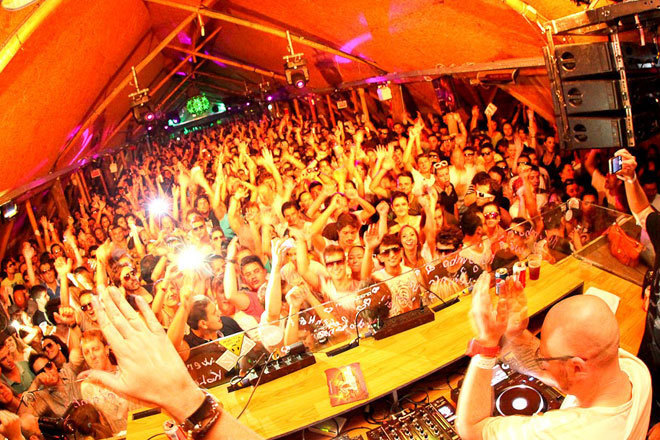 Spotify playlist: 50 steaming hot house tracks to turn Monday into Funday