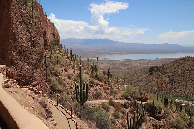 Illegal party in Arizona forest attracts more than 5,000 people