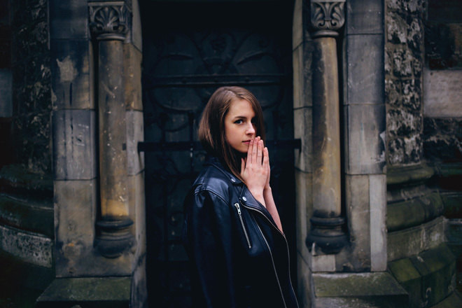 Avalon Emerson's latest EP is a love letter to Arizona