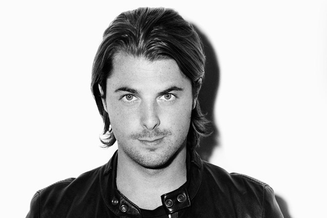 Axwell