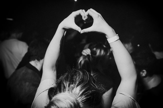 This dating app just made it way easier to find your club crush