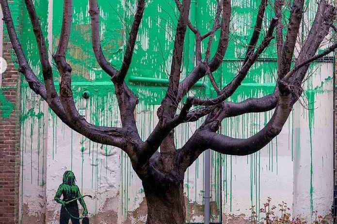 Banksy paints new mural in North London