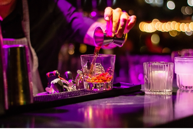 Rishi Sunak pledge £1 billion to help hospitality businesses hit by Omicron