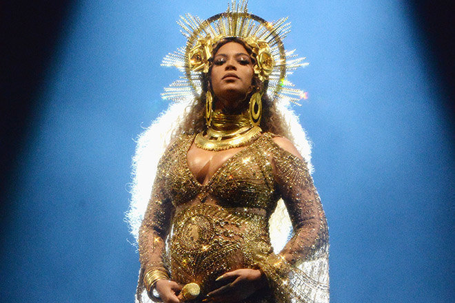 Beyoncé has cancelled her Coachella 2017 headline slot