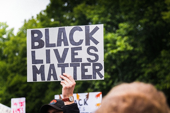 ​Thousands rally in Germany after police kill Black man outside nightclub