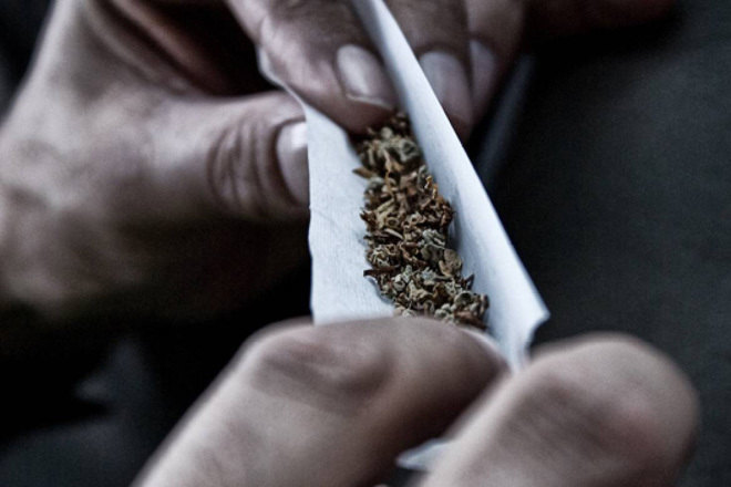 Leading UK politician supports legalisation of cannabis