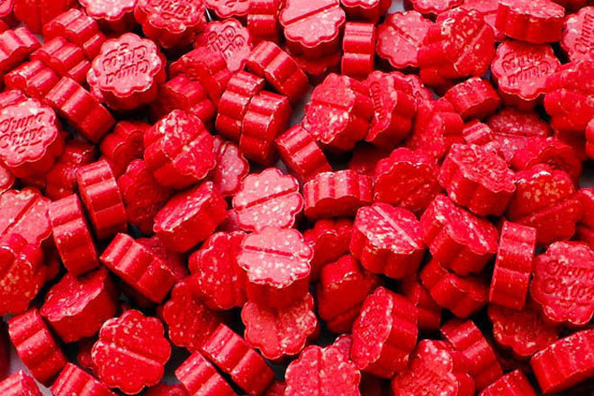 Dangerous 'Chupa Chups' pills are circulating the UK