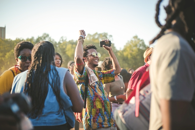 Dance music aids "cognitive wellbeing", new report suggests