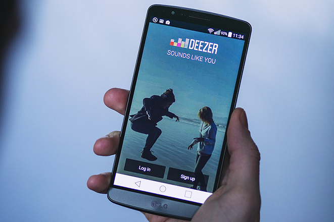 10,000 AI-generated tracks reportedly uploaded to Deezer every day